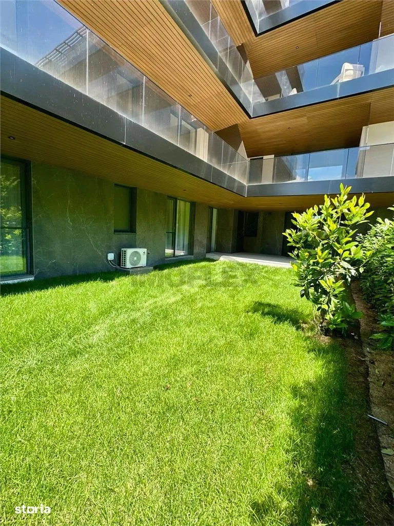 carousel-thumb-0