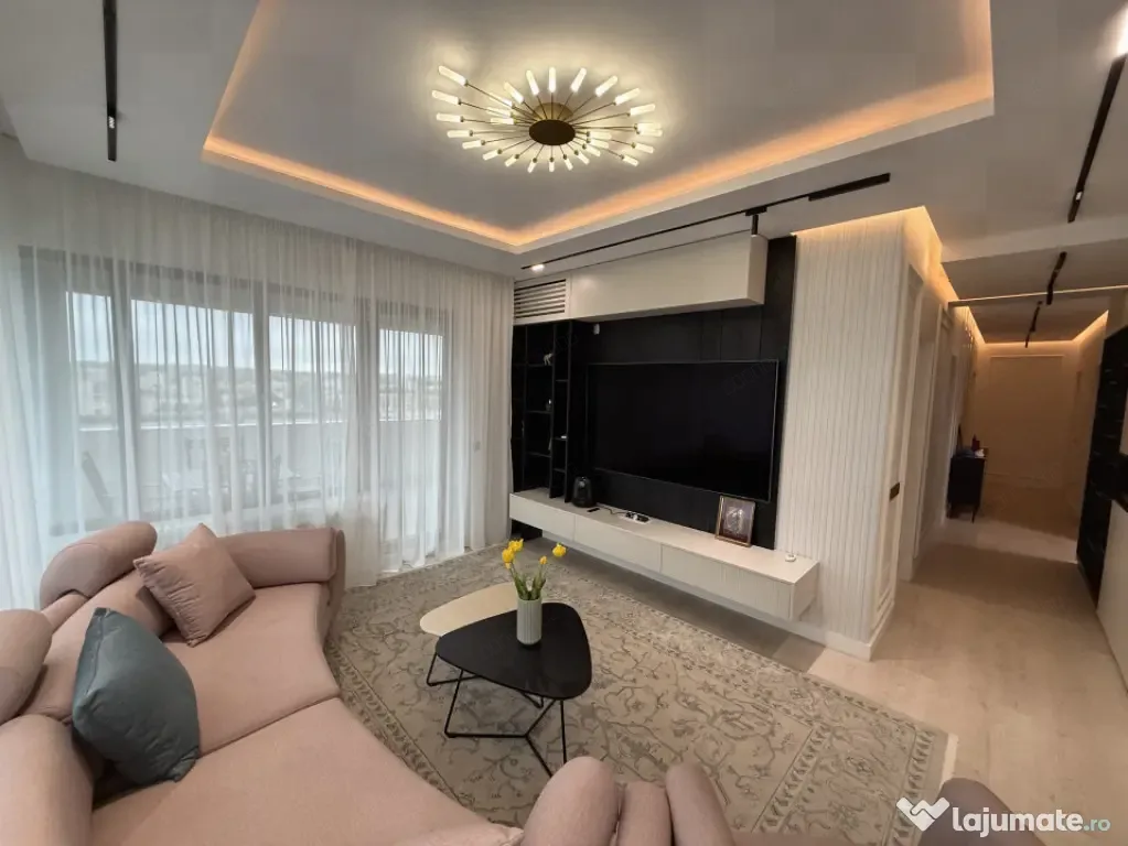 carousel-thumb-0
