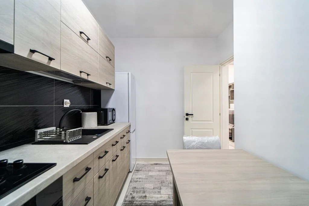carousel-thumb-0