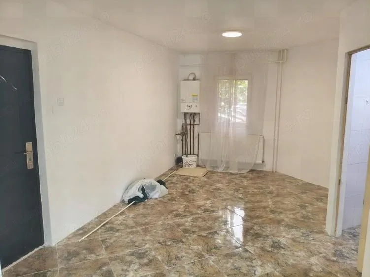 carousel-thumb-0