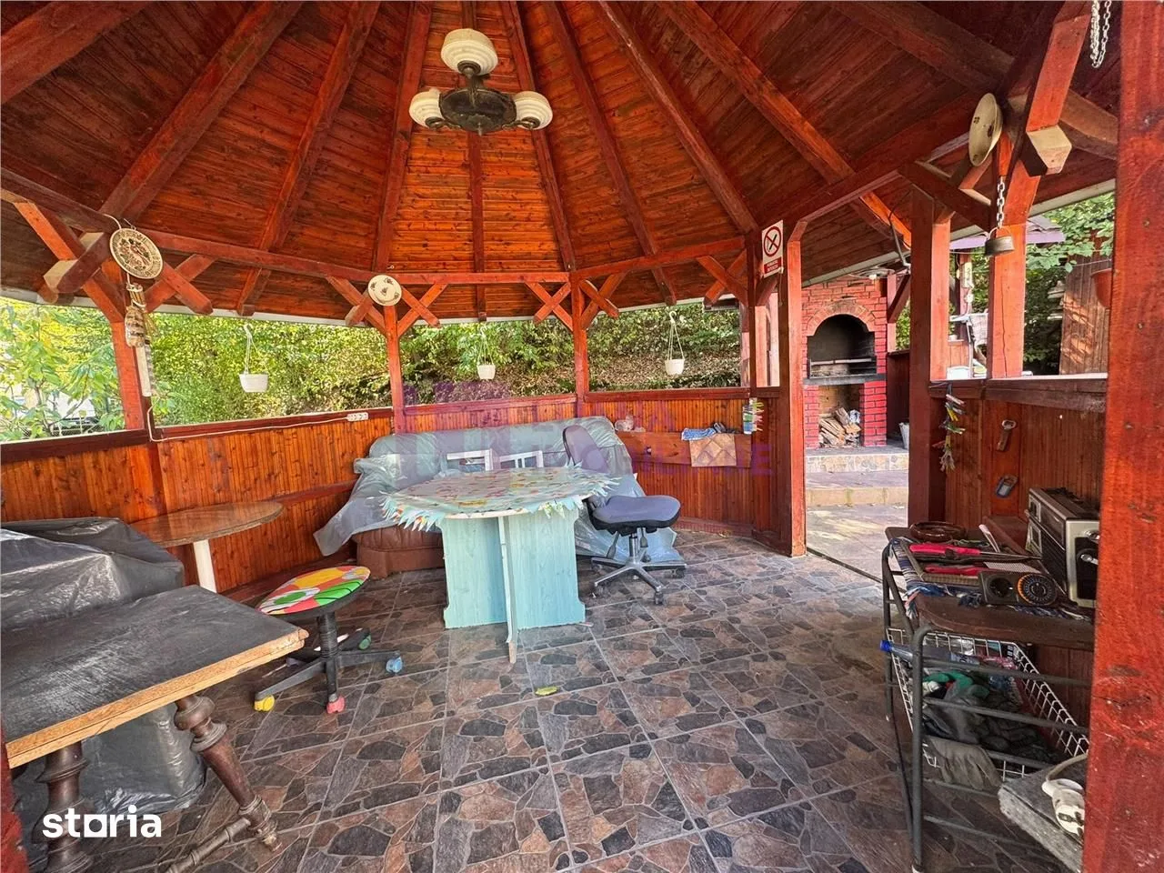 carousel-thumb-1