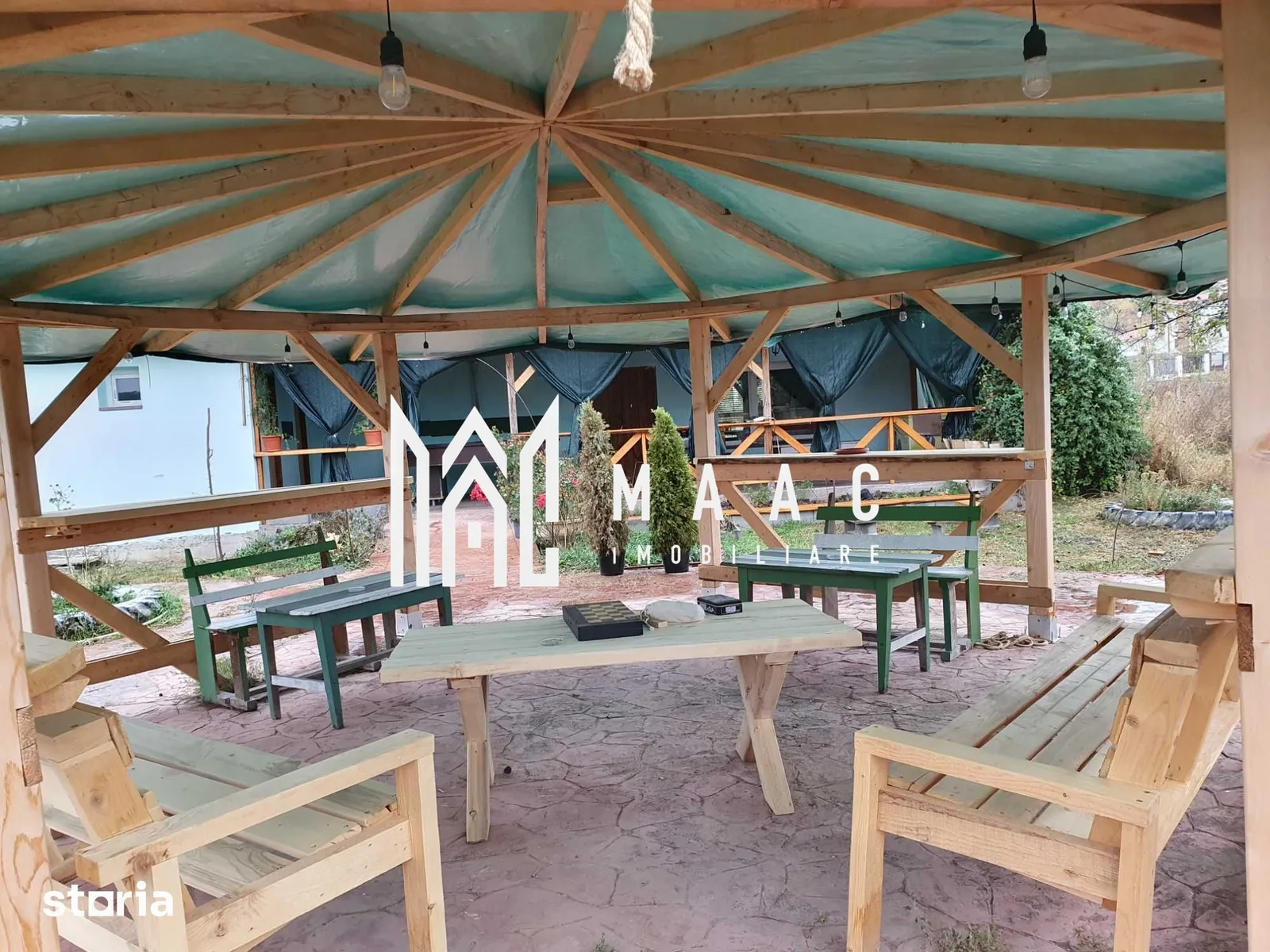 carousel-thumb-2